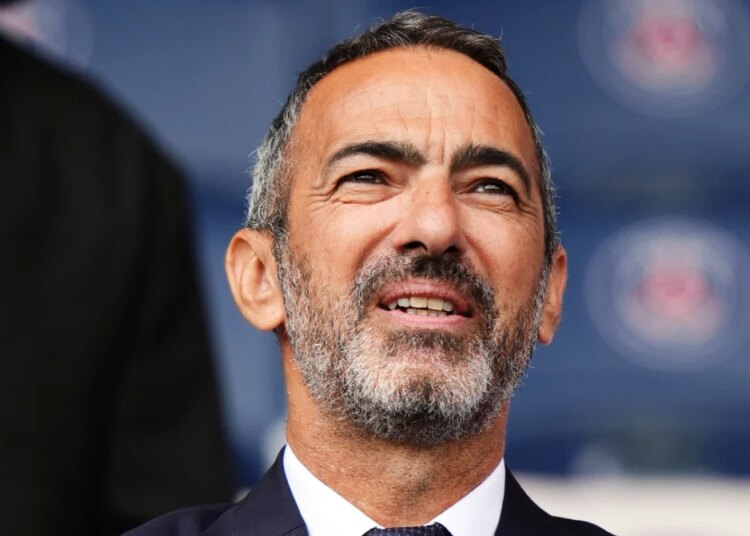 Youri Djorkaeff brutalisé