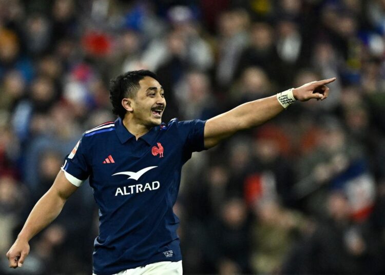 arrivé seul à 13 ans de Futuna, Yoram Moefana raconte ce grand saut dans l’inconnu