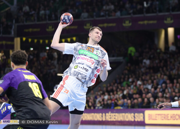 ALL | Uladzislau Kulesh va quitter la Bundesliga