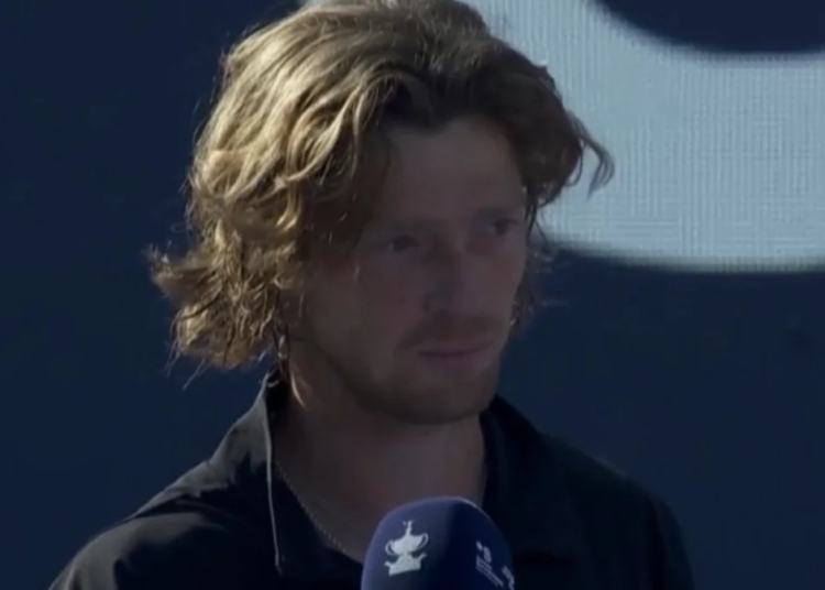 ATP - Barcelone > Andrey Rublev à Arthur Fils après sa défaite en finale : "Je m'entraîne tous les jours et je n'arrive pas à atteindre pas ton niveau. La façon dont tu joues est incroyable"