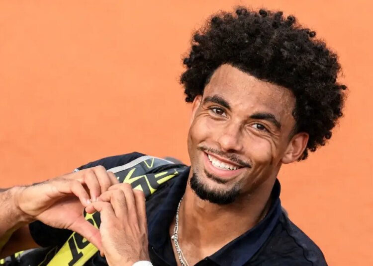 ATP - Barcelone > Arthur Fils à Andrey Rublev après sa victoire en finale : "Pourquoi tu rigoles ?"