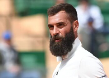 ATP > Benoît Paire tranche entre Carlos Alcaraz et Jannik Sinner : "Il remportera plus de tournois du Grand Chelem"