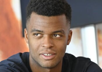 ATP, France > Lâché par Roig, Mpetshi Perricard rebondit avec un ancien finaliste en Grand Chelem : "Il était persuadé qu'il pouvait m'aider. Et là, je me suis dit : 'Pourquoi ne pas essayer ?'"