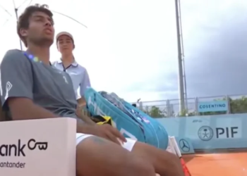 ATP - Madrid > L'énorme coup de gueule de Flavio Cobolli, 13e mondial : "Il faut faire quelque chose. C'est impossible de jouer ici"