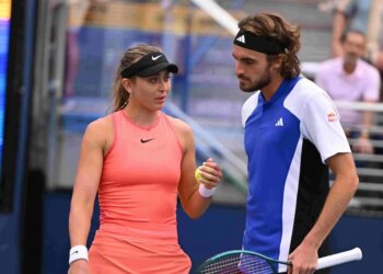 ATP - Madrid > Tsitsipas, à propos de sa nouvelle petite amie : "J'adore voir son visage dans les moments difficiles que je traverse sur le court"