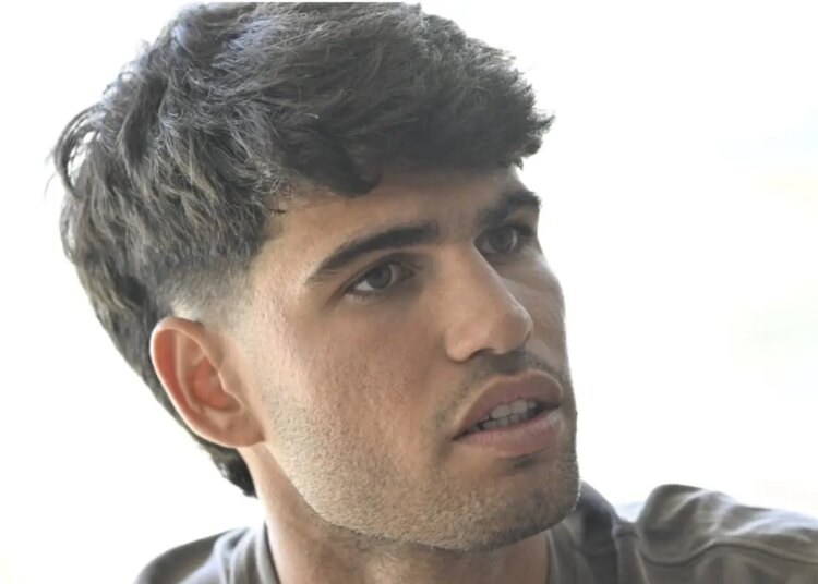 ATP - Monte Carlo > Carlos Alcaraz veut que l'ATP sévisse : "Avoir des caméras si près, alors que nous pouvons voir ce que nous voyons sur nos téléphones, me semble excessif. Nous n'avons déjà pas beaucoup d'intimité lors des tournois, et je trouve que c'est trop"