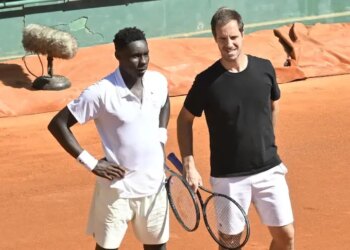 ATP - Monte Carlo, France > Moïse Kouamé, entraîné par Richard Gasquet : "Tout ce que vous pouvez penser, il me l’apporte. Il essaie de faire le maximum pour moi. C'est un coach complet"