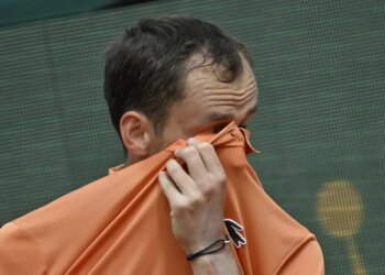 ATP - Monte Carlo > Justine Henin sur Medvedev, balayé 6-0, 6-0 par Berrettini : "C'est complètement fou. C'était vraiment un craquage complet. Il n'y a pas eu de match"