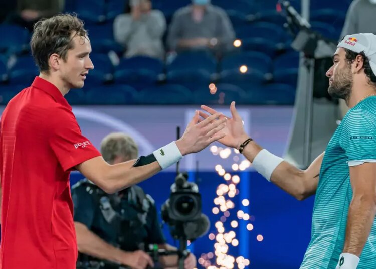 ATP - Monte Carlo > Matteo Berrettini prévient Daniil Medvedev avant de l'affronter au 2e tour : "Ce sera un match très difficile, mais j’ai très envie de le disputer. Je suis très motivé"