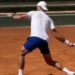ATP, Vidéos > Djokovic s'arrache à l'entraînement à cinq semaines de Roland-Garros