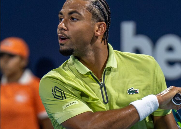 Arthur Fils surprend : forfait inattendu à Monte-Carlo