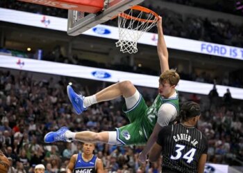 Avec ses 51 points, Cooper Flagg entre dans l’histoire de la NBA
