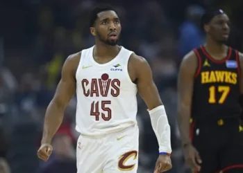 Battus sur le fil à Cleveland, les Hawks ne sont toujours pas en playoffs