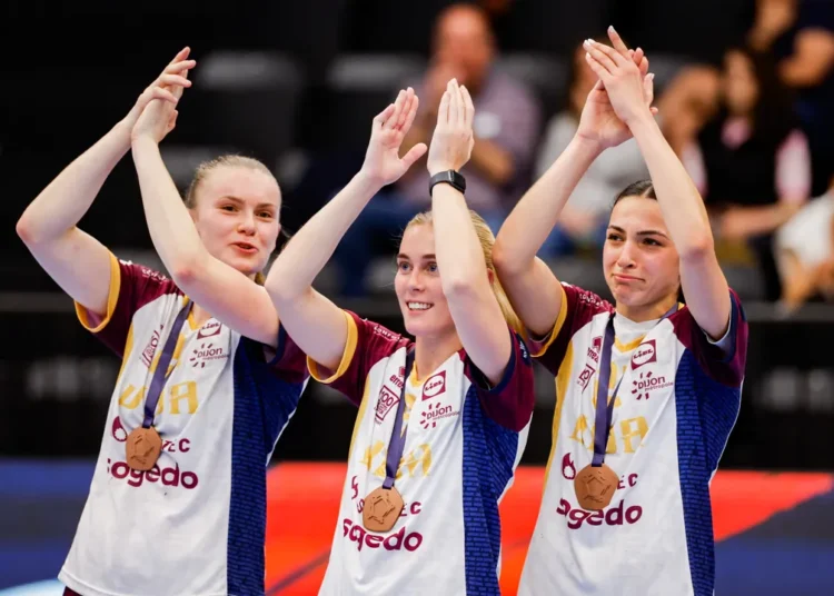 Lilou Pintat, Stine Lonborg et Nina Dury - JDA Bourgogne Dijon (Crédit : EHF - Kolektiff)
