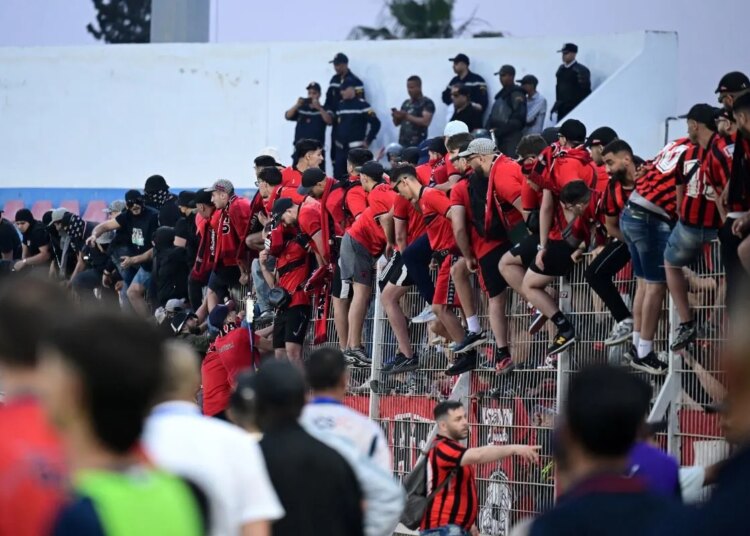 “Faut arrêter d’être le pays du thé”, le coup de gueule retentissant d’un international marocain après Safi-USMA