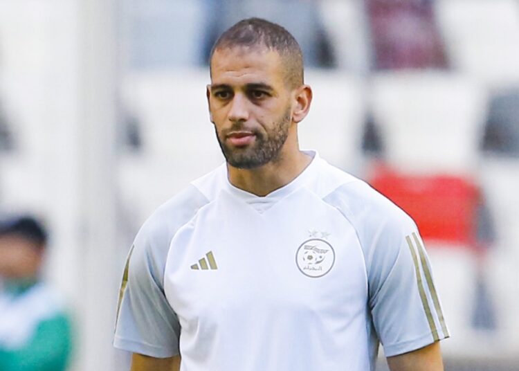 Islam Slimani, c'est officiel