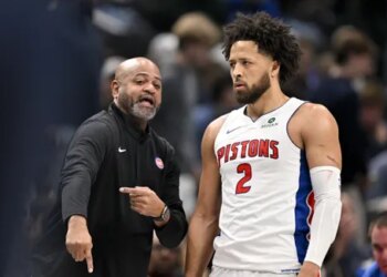 JB Bickerstaff soulagé de voir Cade Cunningham être éligible aux trophées individuels