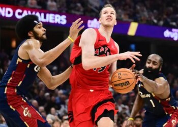 Jakob Poeltl, la solution attendue par les Raptors