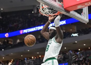 Jayson Tatum est tellement fier de Neemias Queta