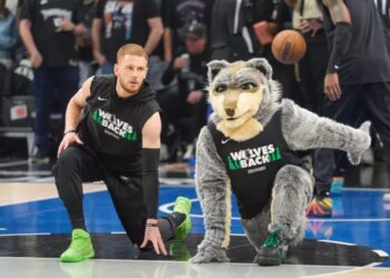 Jayson Tatum sera là pour aider Donte DiVincenzo