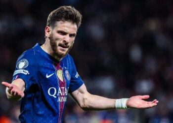 Khvicha Kvaratskhelia à 15 M€, l’énorme regret d’un club de Ligue 1