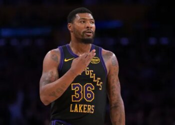 La NBA sanctionne Marcus Smart et Luke Kennard