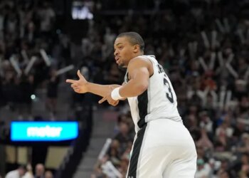 La récompense après l’une des « pires années de sa vie » pour Keldon Johnson
