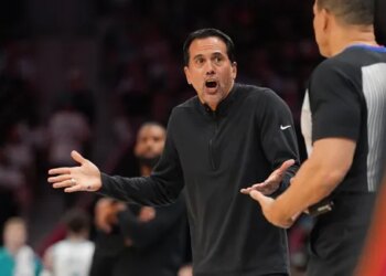 Le Heat ne décolère pas après la faute de LaMelo Ball sur Bam Adebayo