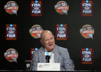 Le système de « challenge » vu d’un très bon œil par… Joey Crawford