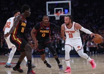 Le tandem Brunson-Towns fait plier les Hawks