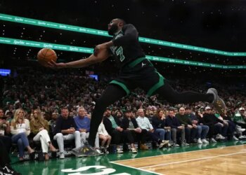 Les Celtics verrouillent la 2e place à l’Est en égalant un record NBA