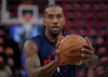 Les Clippers veulent toujours « gagner avec Kawhi Leonard »