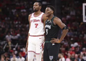 Les Rockets ont transformé un match décisif en une séance d’entraînement