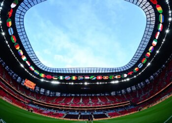 Maroc : chasse en tribunes – Le stade de la finale de la CAN 2025 saccagé lors du Classico AS FAR-Raja