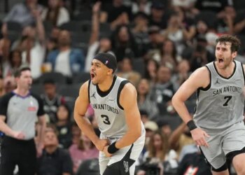 Sans « Wemby » ni Stephon Castle, les Spurs gardent le cap