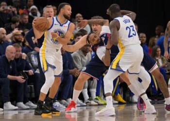Stephen Curry et Draymond Green envoient les Clippers en vacances !