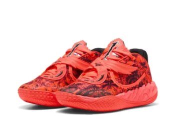 Un coloris « Flutter » pour la MB.05