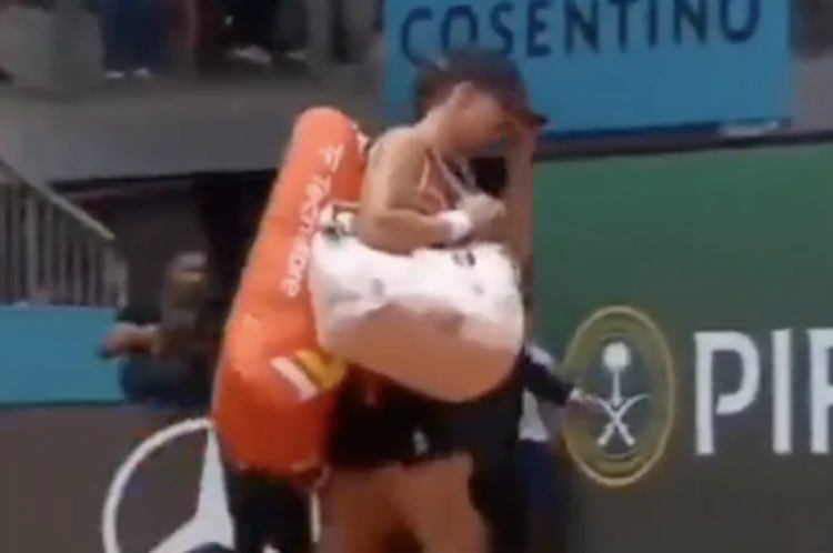 Vidéos, WTA - Madrid > En larmes, Iga Swiatek quitte déjà le tournoi