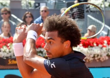 ATP, France > Lucas Pouille sur Arthur Fils : "Vu l'ambition qu'il dégage sur le terrain et en dehors, je pense qu'il va sortir de ce match en ayant une seule envie : aller chercher Sinner"