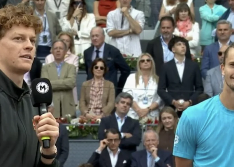 ATP - Madrid > Jannik Sinner à Alexander Zverev après l'avoir totalement surclassé en finale : "Je sais que ce n'était pas ton meilleur jour aujourd’hui"