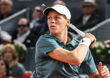ATP - Madrid > Jannik Sinner, toujours aussi épatant : "Je préfère aller chercher le point et rater une balle plutôt que d'attendre l'erreur de l'adversaire, j'ai toujours été comme ça"