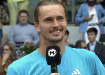ATP - Madrid > Zverev au public après sa lourde défaite contre Sinner en finale : "Je suis vraiment désolé, ce n'était pas mon jour"