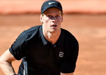 ATP - Rome > "Quand les gens disent que Jannik Sinner est un robot, c'est en fait un formidable compliment. Un robot est une machine capable d'exécuter automatiquement une série d'actions complexes", explique Rick Macci
