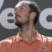 ATP - Rome, Vidéos > Daniil Medvedev à l'arbitre pendant son match contre Jannik Sinner : "Quand on appelle le kiné pour des crampes, on n'a pas d'amende ?"