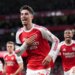 Arsenal touche au but