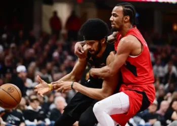 Bête noire de Toronto, Cleveland rejoint Detroit en demi-finale de conférence