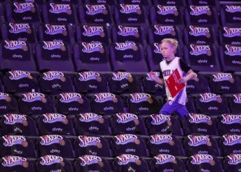 Contre l’invasion new-yorkaise, les Sixers offrent des centaines de places