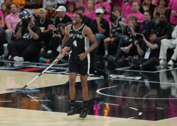 De’Aaron Fox, symbole de Spurs en souffrance