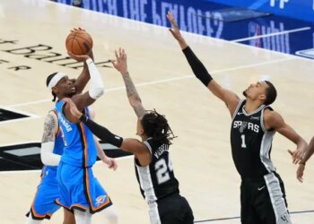 En démonstration, le Thunder reprend la main