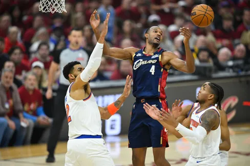 Étouffés par les Knicks, les Cavs jouent désormais pour leur fierté
